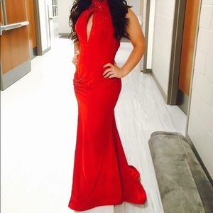 Selling this Beautiful Tony Bowls dress!